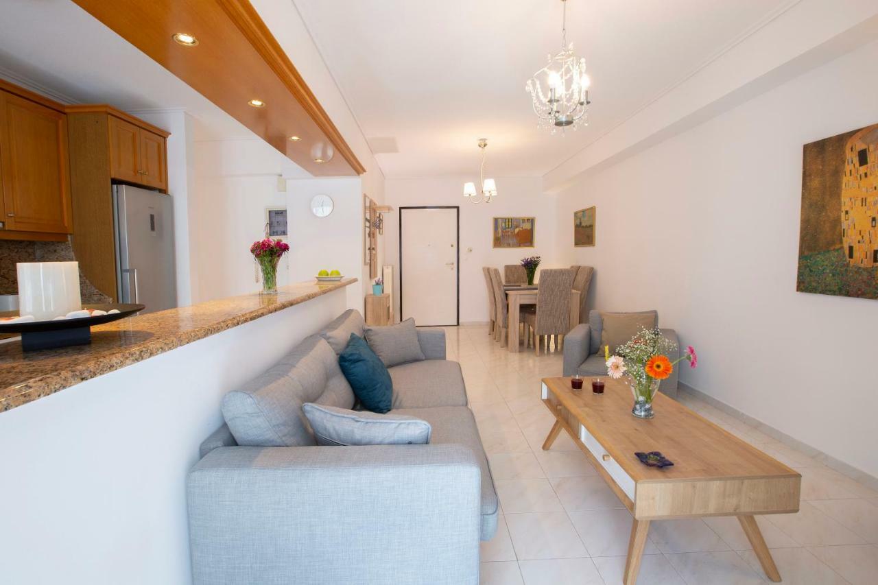 Zeas Apartment Пирей Экстерьер фото