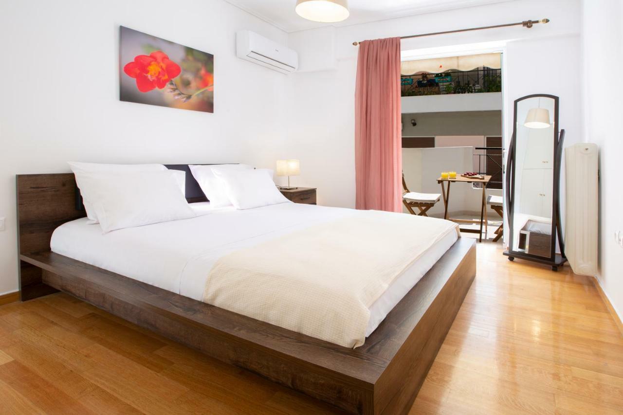 Zeas Apartment Пирей Экстерьер фото