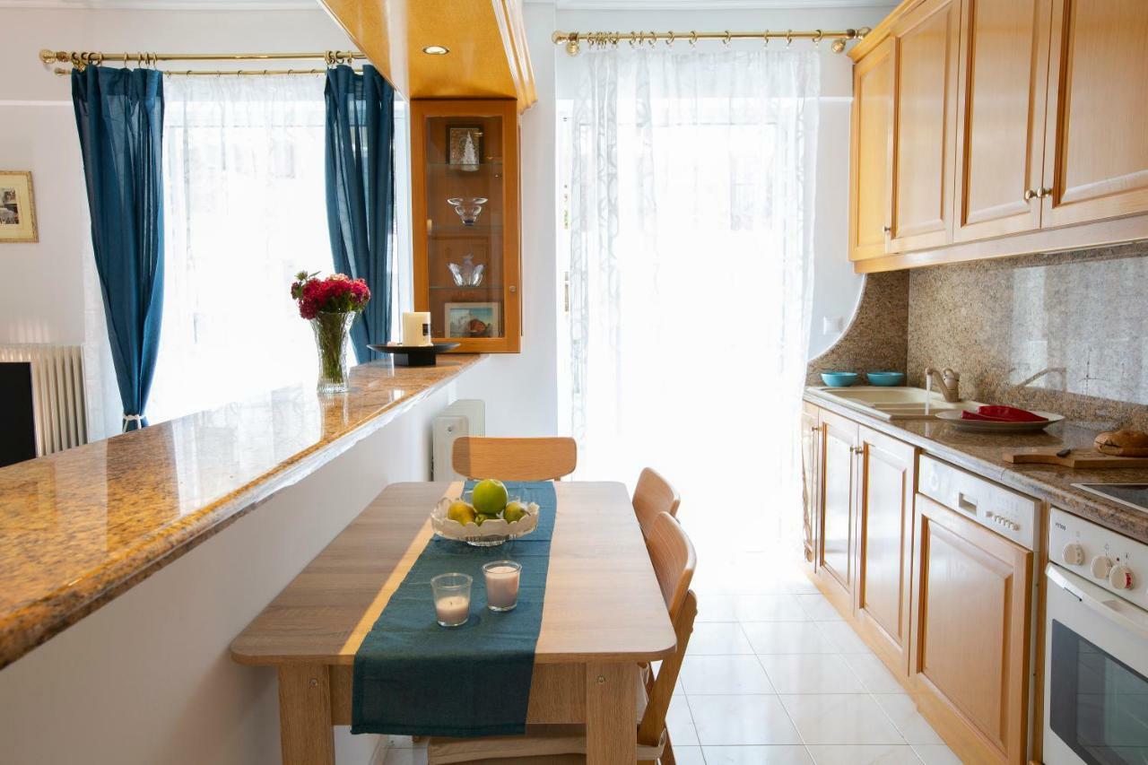 Zeas Apartment Пирей Экстерьер фото